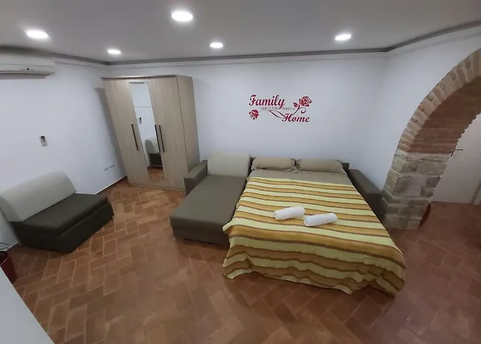 아파트 Marko 포레치